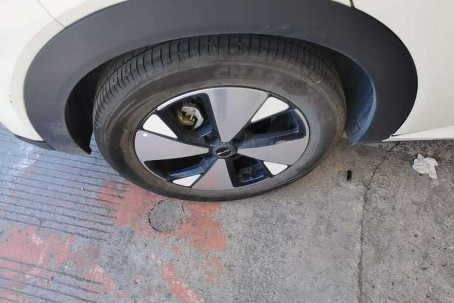 Used BYD Dolphin 2023 420 km Free Version Right Rear Wheel Hub