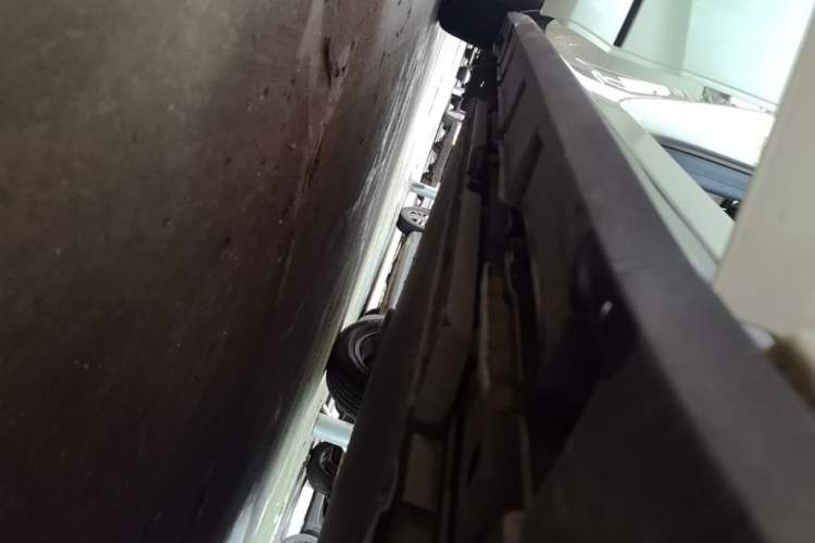 Used BYD Dolphin 2023 420 km Fashion Edition Right Side Sill