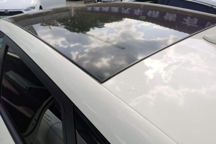 Used BYD Dolphin 2023 420 km Fashion Edition Roof