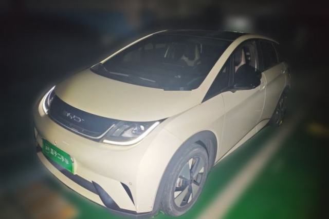 Used BYD Dolphin 2023 420 km Fashion Edition