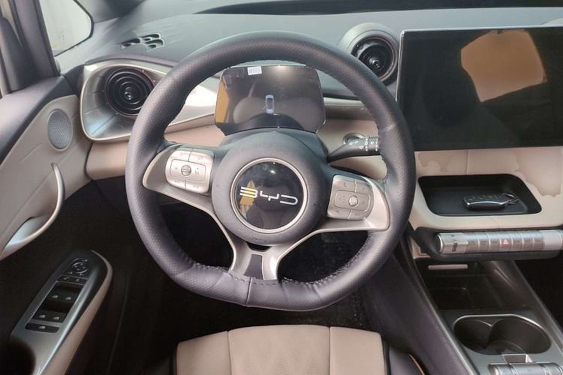 Used BYD Dolphin 2023 420 km Fashion Edition Steering Wheel