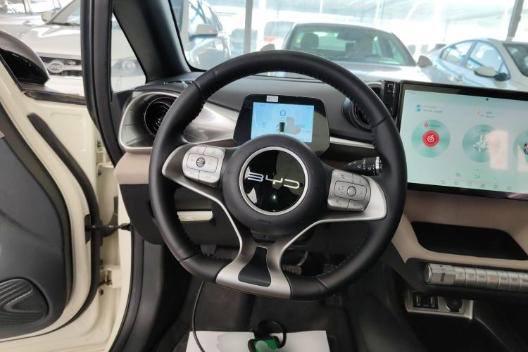 Used BYD Dolphin 2023 420 km Fashion Edition Steering Wheel