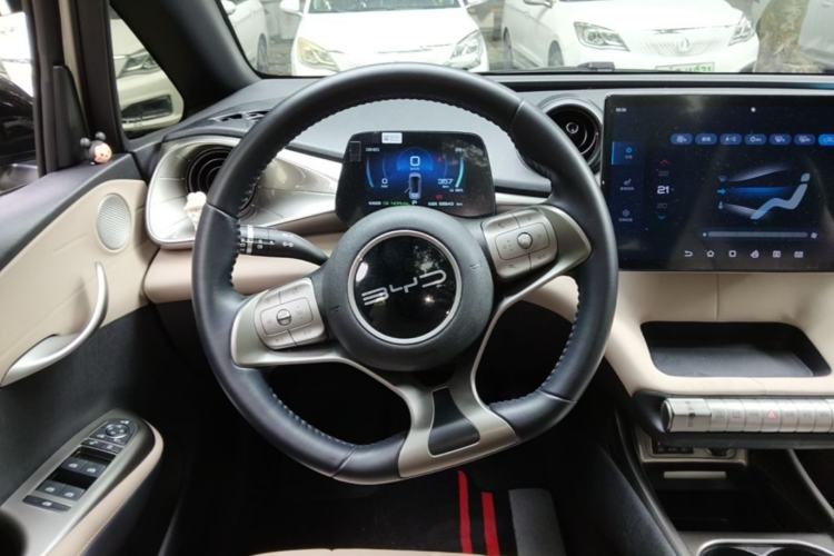 Used BYD Dolphin 2023 420 km Fashion Edition Steering Wheel