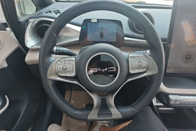 Used BYD Dolphin 2023 420 km Fashion Edition Steering Wheel