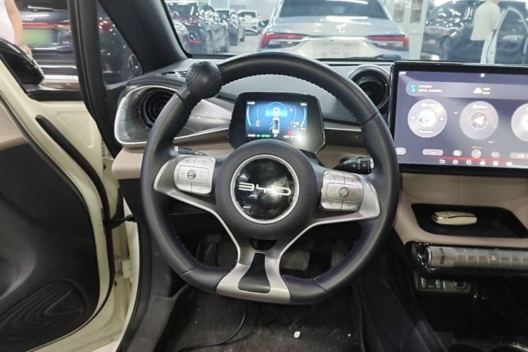 Used BYD Dolphin 2023 420 km Fashion Edition Steering Wheel