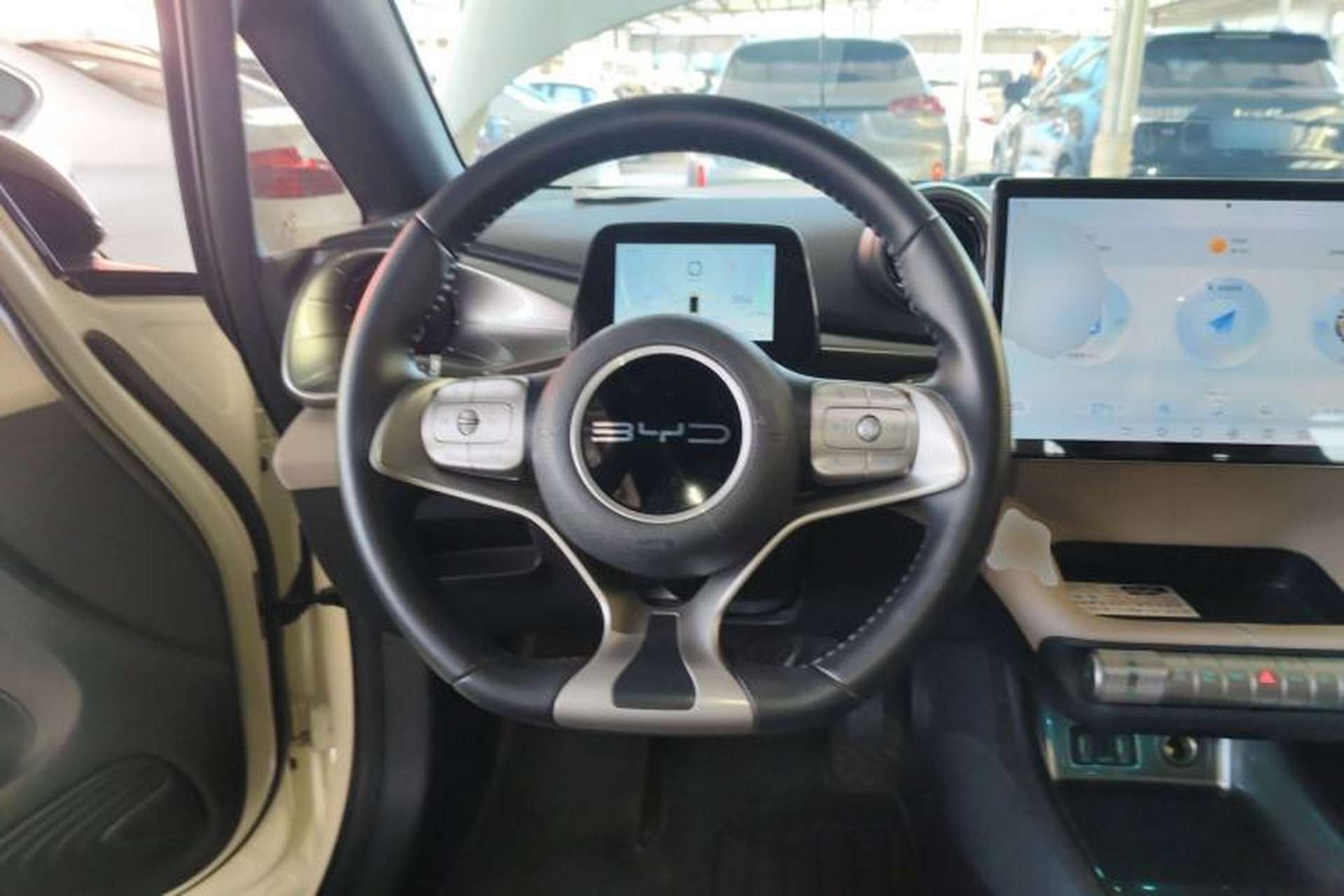 Used BYD Dolphin 2023 420 km Fashion Edition Steering Wheel