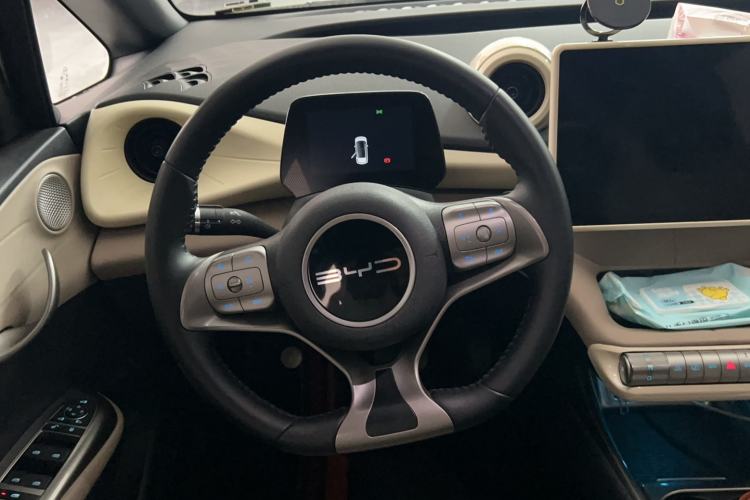Used BYD Dolphin 2023 420 km Fashion Edition Steering Wheel