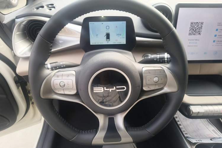 Used BYD Dolphin 2023 420 km Fashion Edition Steering Wheel