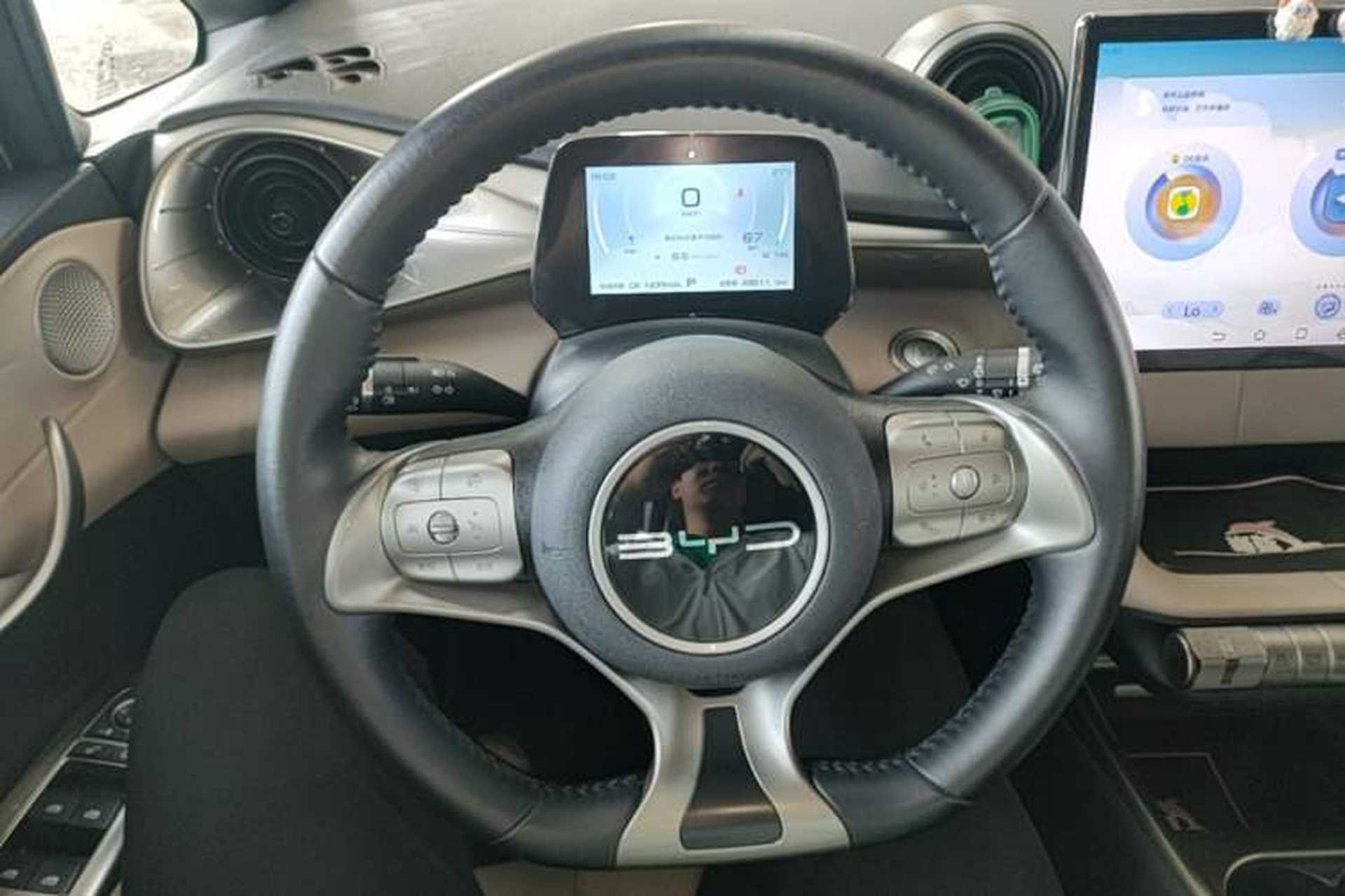 Used BYD Dolphin 2023 420 km Fashion Edition Steering Wheel
