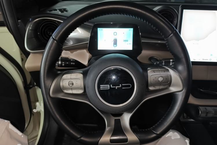 Used BYD Dolphin 2023 420 km Fashion Edition Steering Wheel