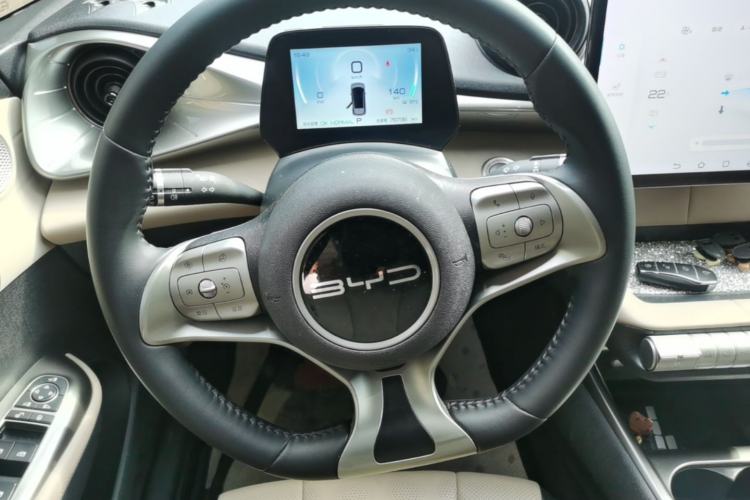Used BYD Dolphin 2023 420 km Fashion Edition Steering Wheel