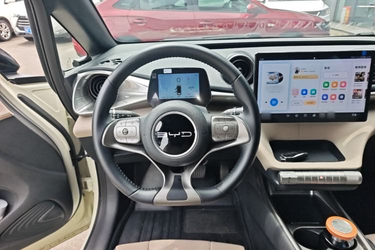 Used BYD Dolphin 2023 420 km Fashion Edition Steering Wheel