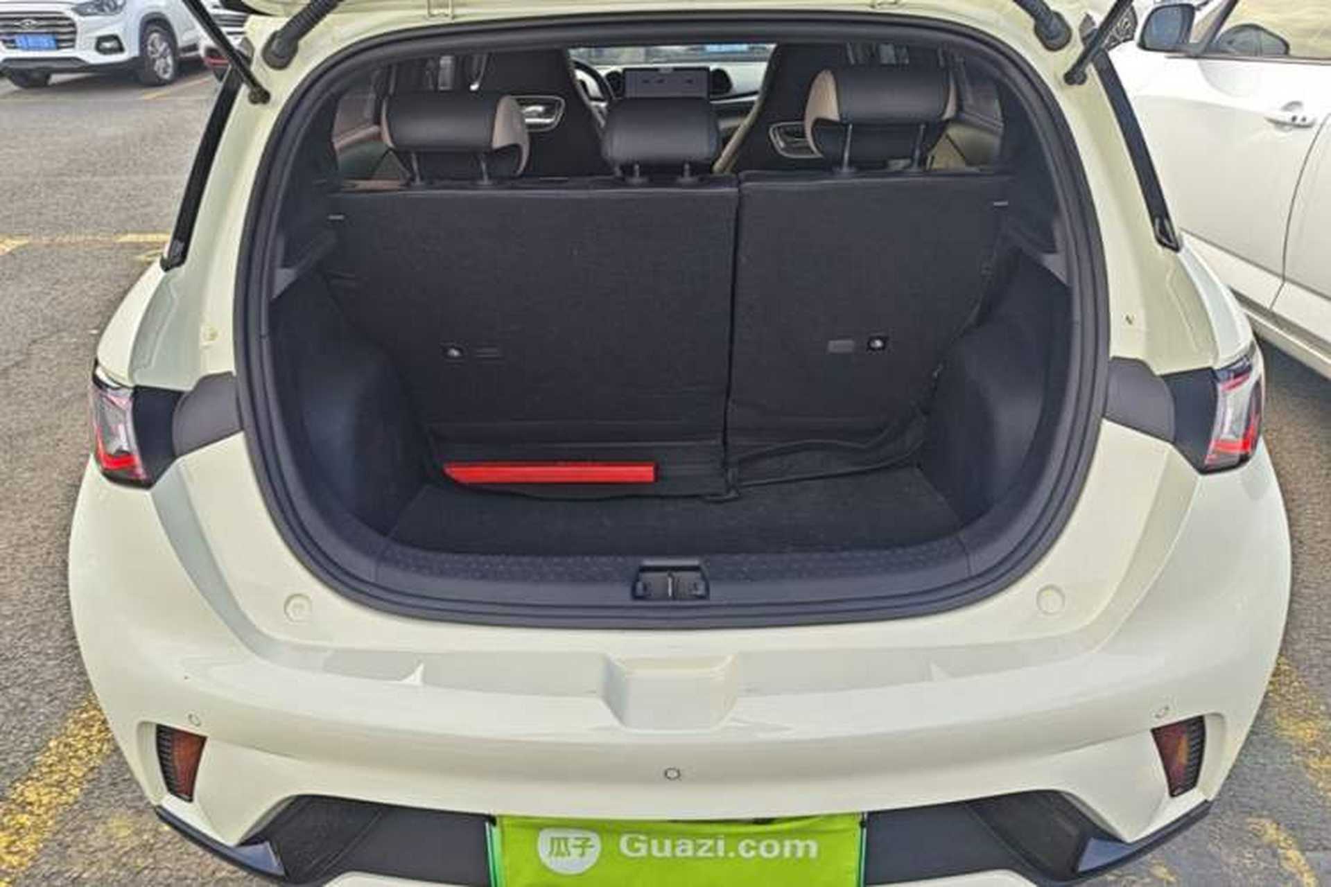 Used BYD Dolphin 2023 420 km Fashion Edition Trunk