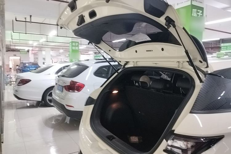 Used BYD Dolphin 2023 420 km Fashion Edition Trunk