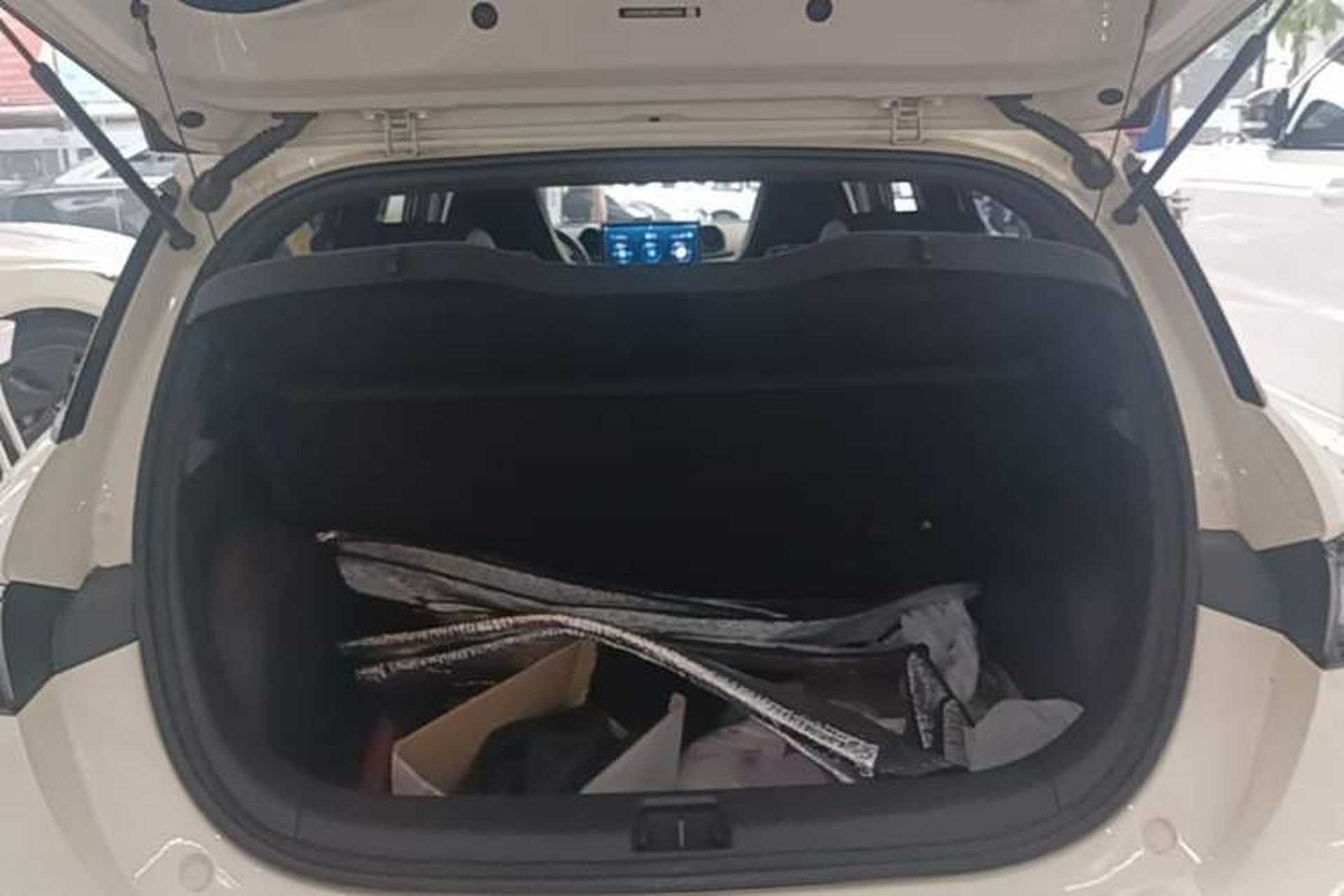 Used BYD Dolphin 2023 420 km Free Version Trunk
