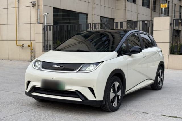 Used BYD Dolphin 2023 420 km Fashion Edition