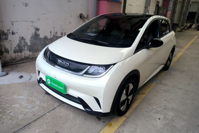 Used BYD Dolphin 2023 420 km Fashion Edition