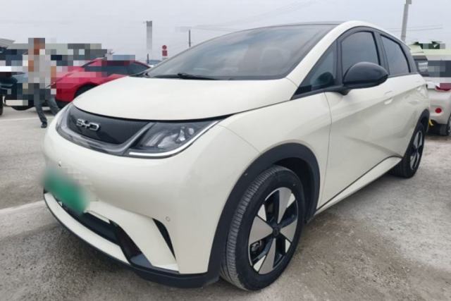 Used BYD Dolphin 2023 420 km Fashion Edition