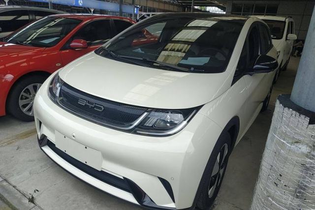 Used BYD Dolphin 2023 420 km Fashion Edition