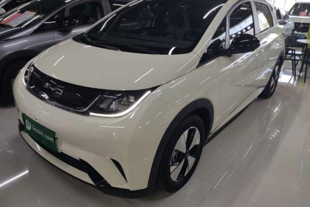 Used BYD Dolphin 2023 420 km Fashion Edition