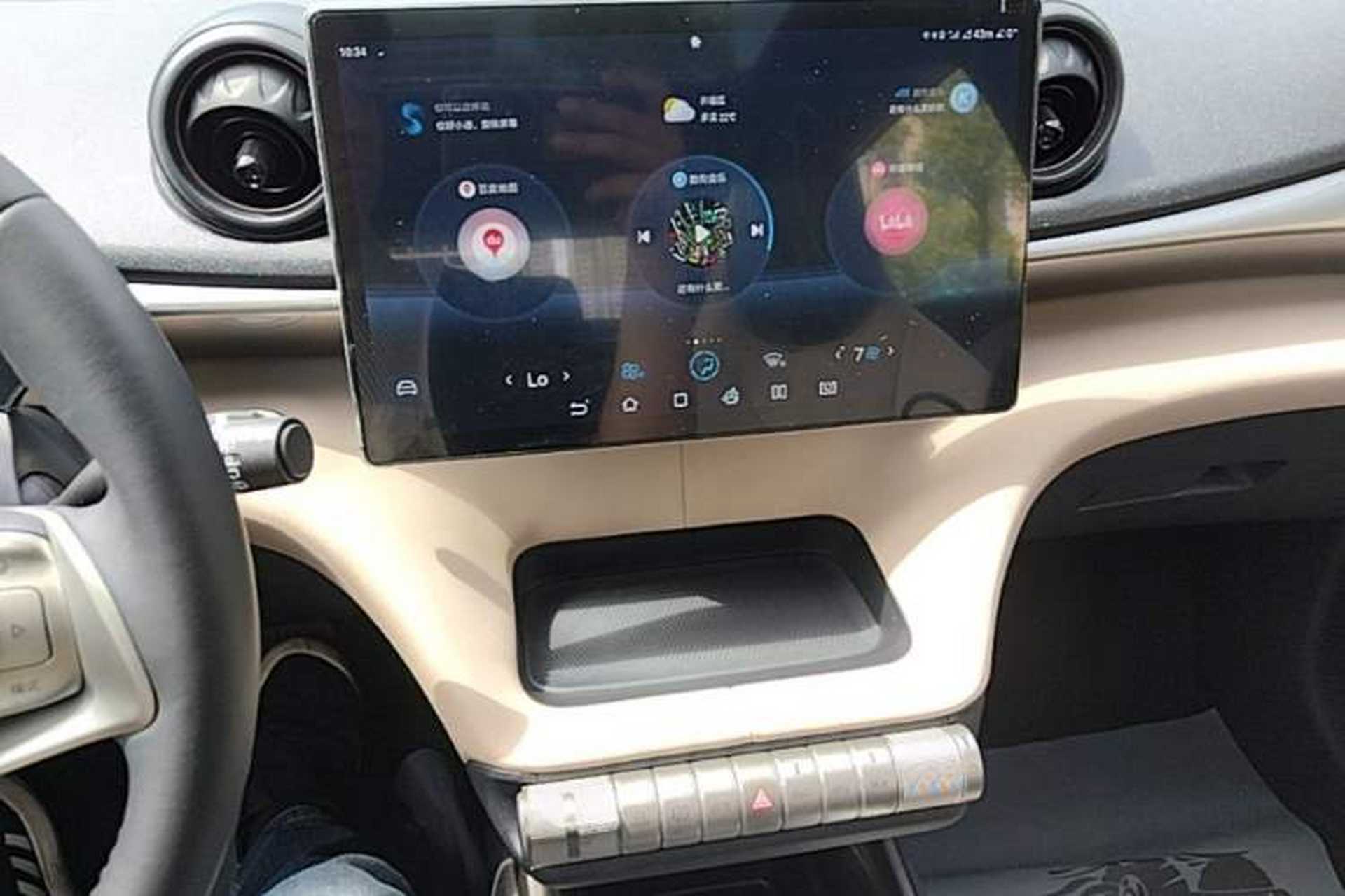 Used BYD Dolphin 2023 420 km Fashion Edition Audio And AC Panel