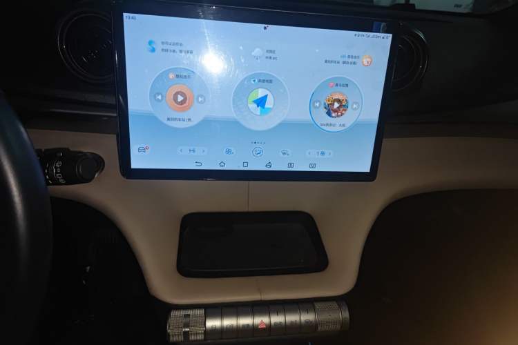 Used BYD Dolphin 2023 420 km Fashion Edition Audio And AC Panel