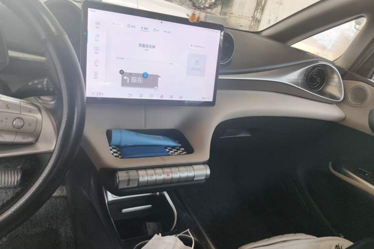 Used BYD Dolphin 2023 420 km Free Version Audio And AC Panel