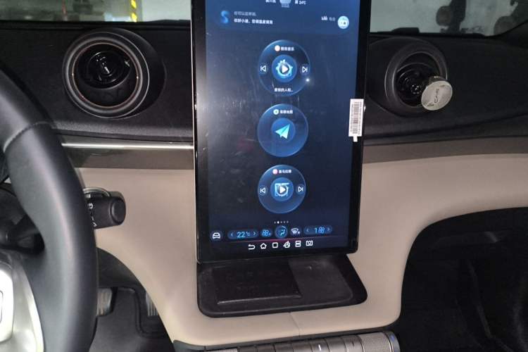 Used BYD Dolphin 2023 420 km Fashion Edition Audio And AC Panel