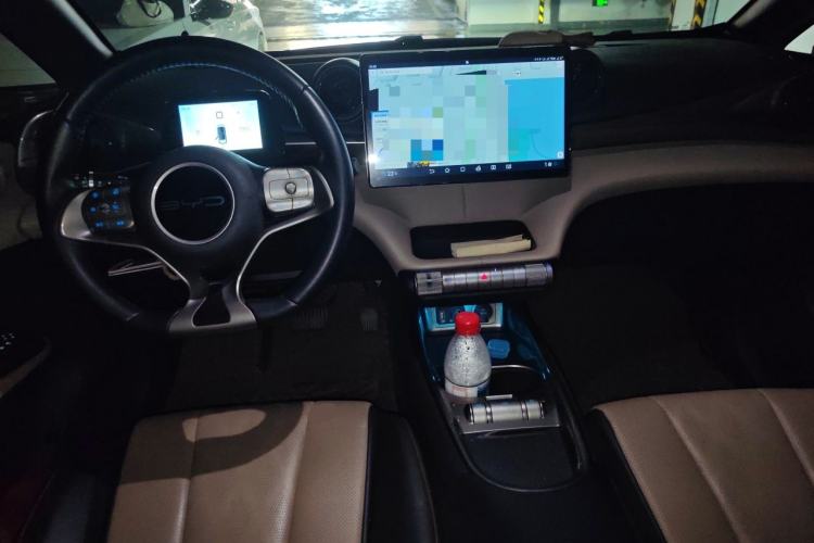 Used BYD Dolphin 2023 420 km Free Version Center Console