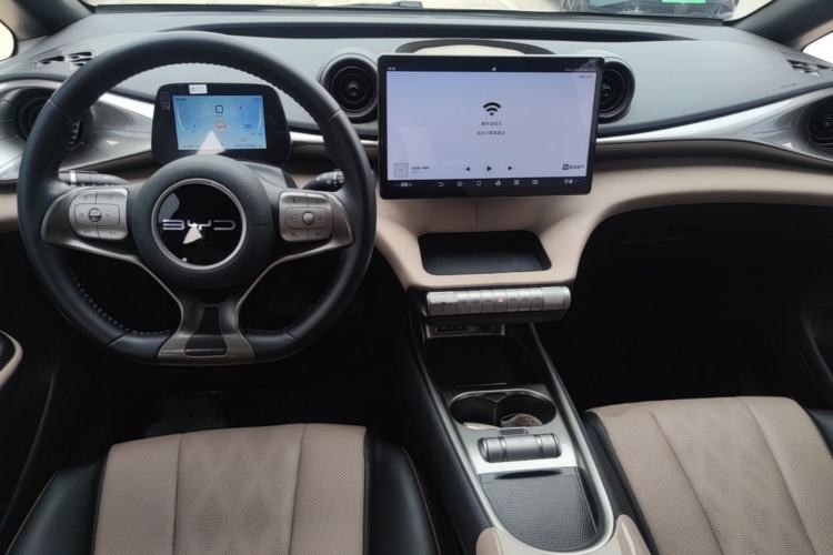 Used BYD Dolphin 2023 420 km Free Version Center Console