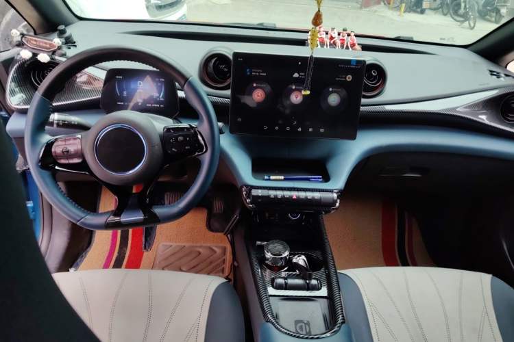 Used BYD Dolphin 2023 401km Knight Edition Center Console