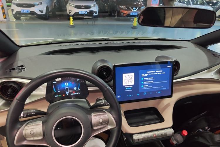 Used BYD Dolphin 2023 420 km Free Version Center Console