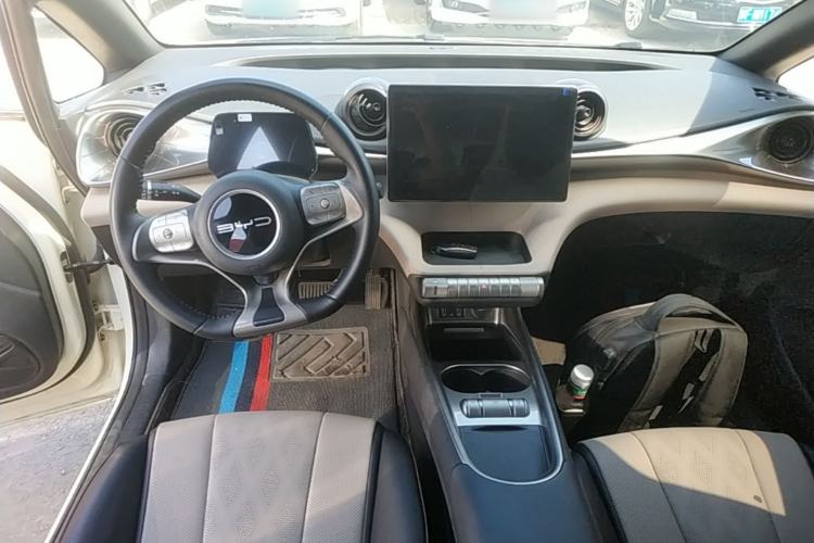 Used BYD Dolphin 2023 420 km Free Version Center Console