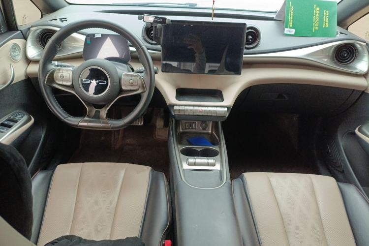 Used BYD Dolphin 2023 420 km Free Version Center Console