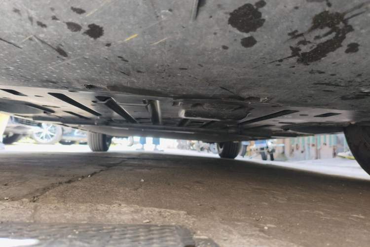 Used BYD Dolphin 2023 420 km Fashion Edition Chassis Front