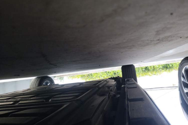 Used BYD Dolphin 2023 420 km Free Version Chassis Front Right