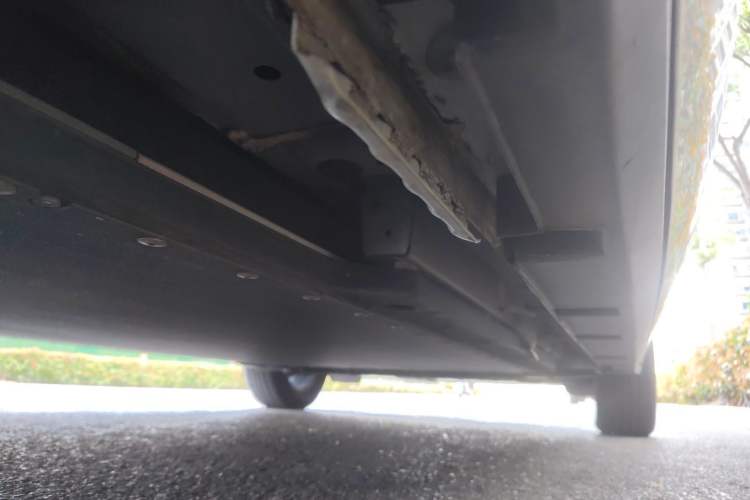 Used BYD Dolphin 2023 420 km Fashion Edition Chassis Front Right