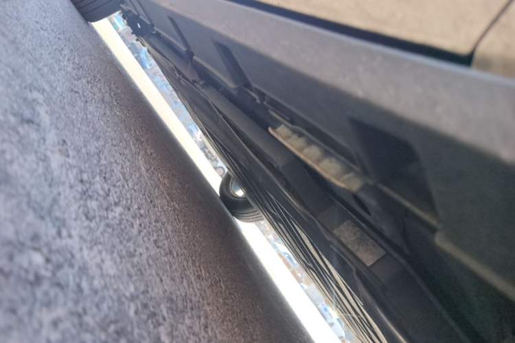 Used BYD Dolphin 2023 420 km Fashion Edition Chassis Front Right