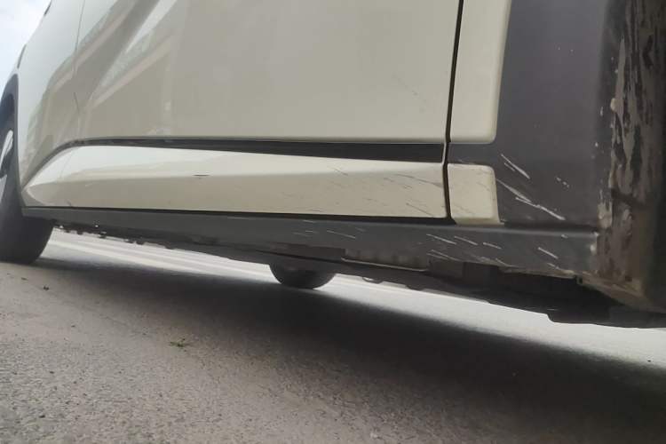 Used BYD Dolphin 2023 420 km Fashion Edition Chassis Front Right