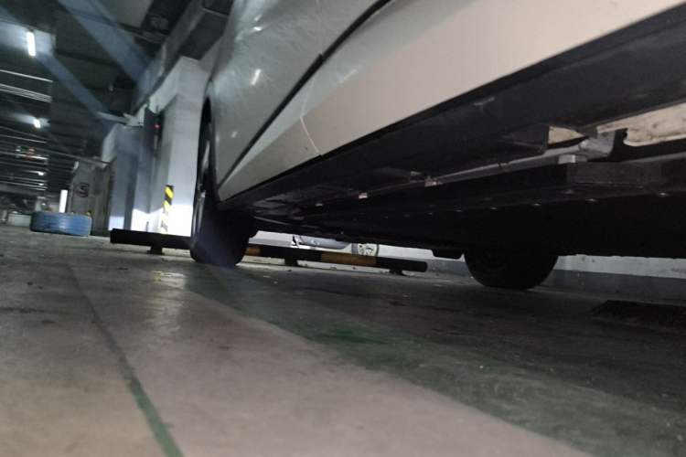 Used BYD Dolphin 2023 420 km Fashion Edition Chassis Rear Left