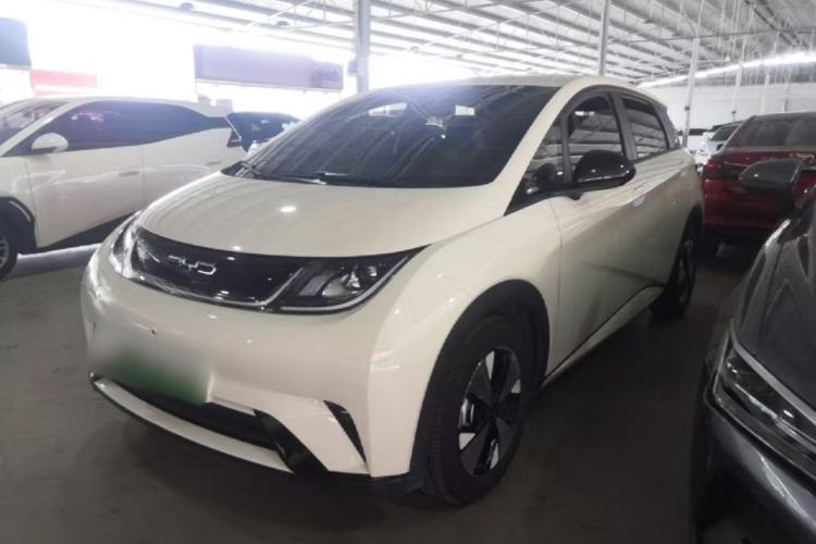Used BYD Dolphin 2023 420 km Free Version Guazi used car, China used car export, Used car for sale, Used BYD cars, Cheapest cars for sale, Electric vehicle, New energy car