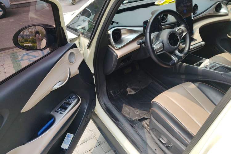 Used BYD Dolphin 2023 420 km Fashion Edition Driver Seat