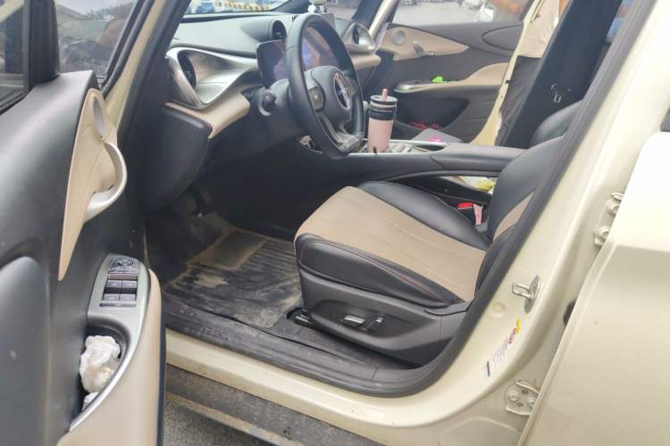 Used BYD Dolphin 2023 420 km Free Version Driver Seat