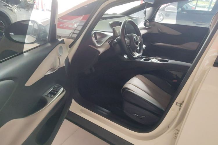 Used BYD Dolphin 2023 420 km Free Version Driver Seat
