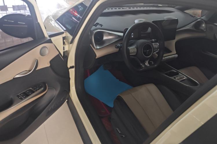 Used BYD Dolphin 2023 420 km Fashion Edition Driver Seat