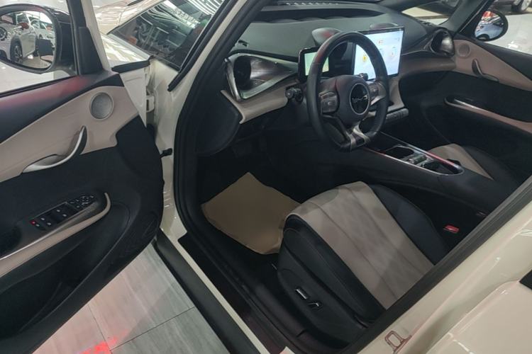 Used BYD Dolphin 2023 420 km Fashion Edition Driver Seat
