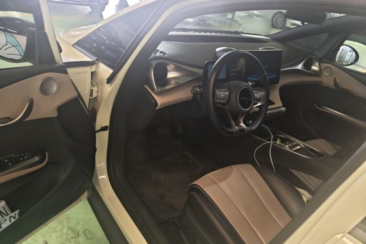 Used BYD Dolphin 2023 420 km Free Version Driver Seat