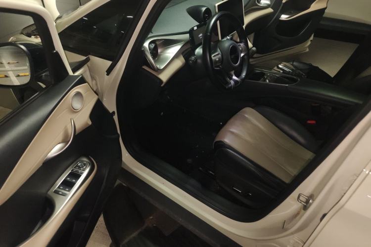 Used BYD Dolphin 2023 420 km Fashion Edition Driver Seat