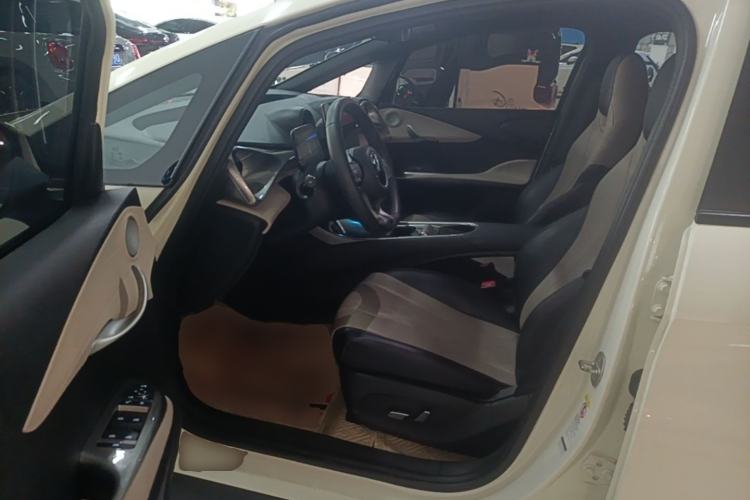 Used BYD Dolphin 2023 420 km Fashion Edition Driver Seat