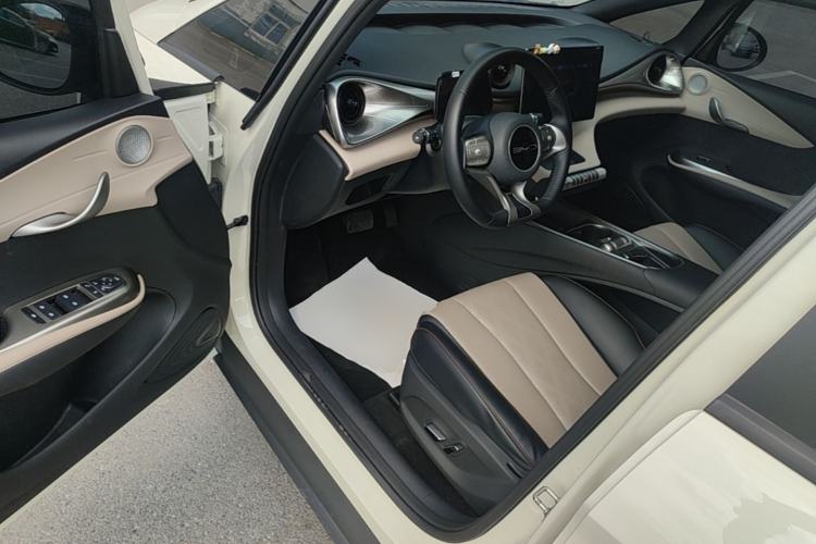 Used BYD Dolphin 2023 420 km Fashion Edition Driver Seat